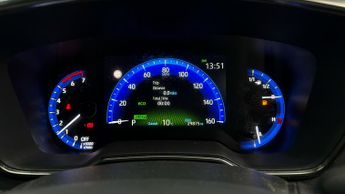 Toyota Corolla ICON TECH