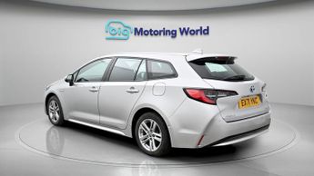 Toyota Corolla ICON TECH