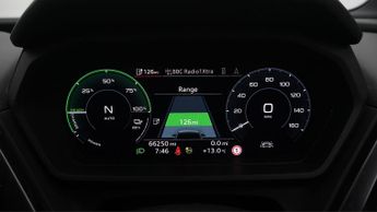 Audi Q4 e-tron S LINE