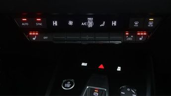 Audi Q4 e-tron S LINE