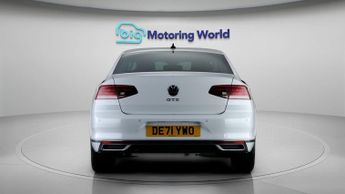 Volkswagen Passat GTE DSG