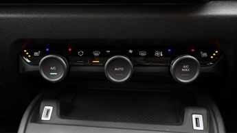 Citroen e-C4 X SHINE PLUS