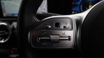 Mercedes-Benz A Class A 180 AMG LINE EDITION EXECUTIVE