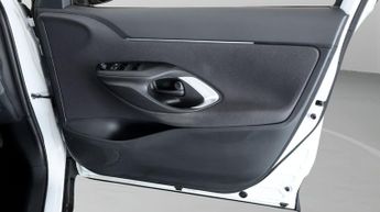 Toyota Yaris Cross ICON