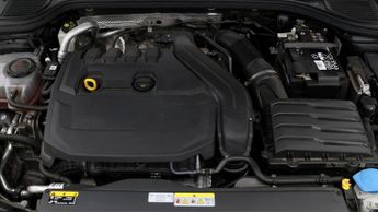 Volkswagen Golf R-LINE ETSI DSG
