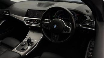 BMW 3 Series 330E M SPORT