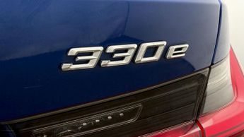 BMW 3 Series 330E M SPORT