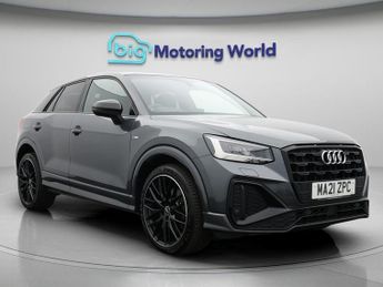 Audi Q2 TFSI S LINE BLACK EDITION