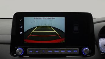 Hyundai KONA PREMIUM