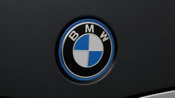 BMW 3 Series 330E SE PRO