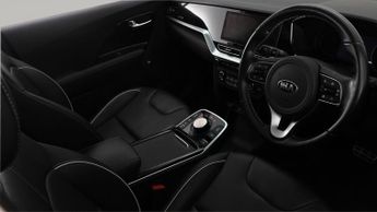 Kia Niro 4 PLUS