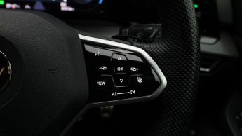 Volkswagen Golf GTE DSG