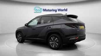 Hyundai TUCSON T-GDI SE CONNECT DCT