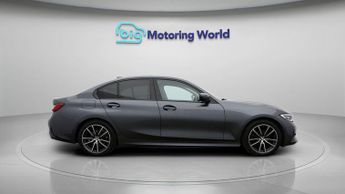 BMW 3 Series 320I SPORT