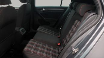Volkswagen Golf GTI PERFORMANCE TSI DSG