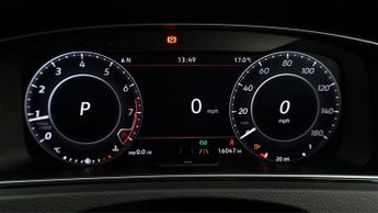 Volkswagen Golf GTI PERFORMANCE TSI DSG