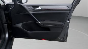 Volkswagen Golf GTI PERFORMANCE TSI DSG