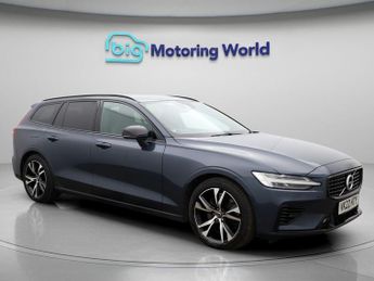 Volvo V60 RECHARGE T6 R-DESIGN AWD