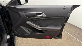 Mercedes-Benz CLA CLA 220 D AMG LINE NIGHT EDITION