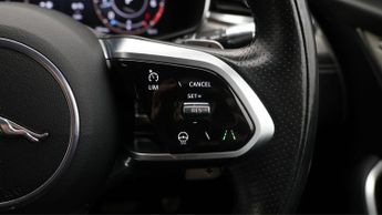 Jaguar F-PACE R-DYNAMIC SE