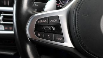 BMW 3 Series 330E M SPORT