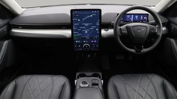 Ford Mustang Mach-E BASE