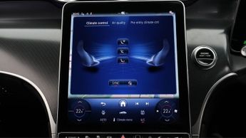 Mercedes-Benz GLC GLC 300 E 4MATIC URBAN EDITION