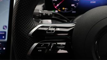 Mercedes-Benz GLC GLC 300 E 4MATIC URBAN EDITION