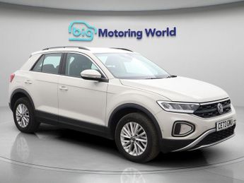 Volkswagen T-Roc LIFE TSI DSG