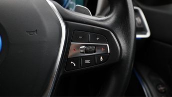 BMW 3 Series 330E SE PRO