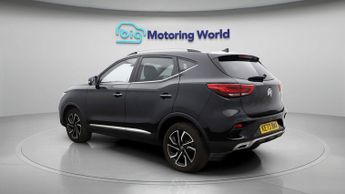 MG MG ZS EXCLUSIVE T-GDI