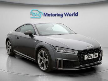 Audi TT TFSI S LINE