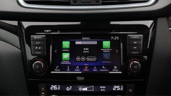 Nissan Qashqai DIG-T ACENTA PREMIUM DCT