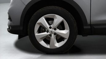 Nissan Qashqai DIG-T ACENTA PREMIUM DCT