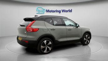 Volvo XC40 RECHARGE TWIN AWD
