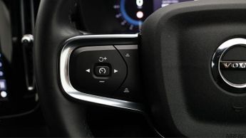 Volvo XC40 RECHARGE TWIN AWD