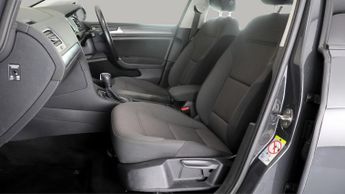 Volkswagen e-Golf E-GOLF