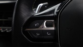 Peugeot 2008 PURETECH EAT8 S/S GT