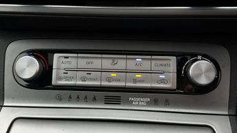 Hyundai KONA ULTIMATE