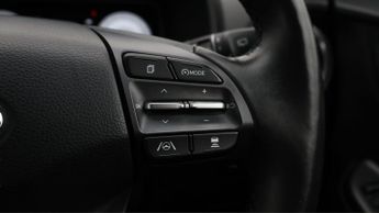 Hyundai KONA PREMIUM