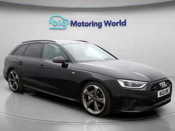 Audi A4 AVANT TDI QUATTRO S LINE BLACK EDITION