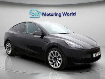 Tesla Model Y BASE