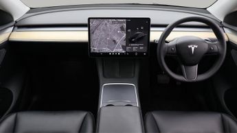 Tesla Model Y BASE