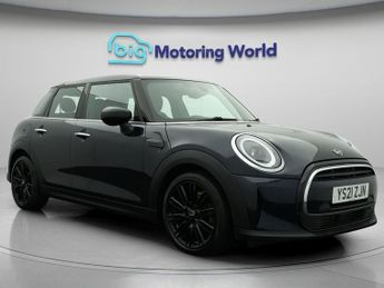 MINI Hatch COOPER EXCLUSIVE