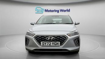 Hyundai IONIQ SE CONNECT