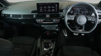 Audi A4 Avant AVANT TFSI S LINE BLACK EDITION