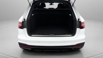 Audi A4 Avant AVANT TFSI S LINE BLACK EDITION