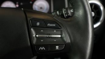 Hyundai KONA PREMIUM