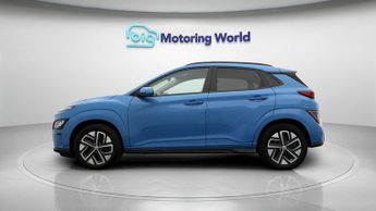 Hyundai KONA PREMIUM