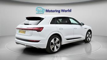 Audi e-tron QUATTRO S LINE